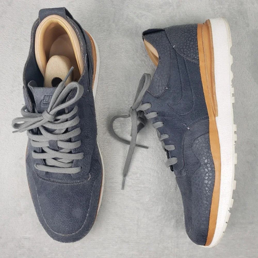 Nike Air Safari Royal Grey Suede Embossed Swoosh Mens 12.5 Sneakers 872633-003